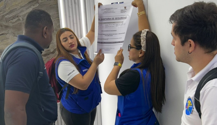 suspensión cirugía oftalmológica Arauca