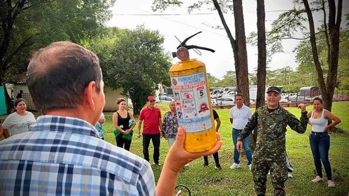 capacitación en emergencias escolares