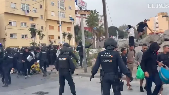 traslado al puerto de Ceuta