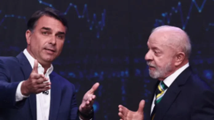 Datafolha sitúa a Flávio Bolsonaro